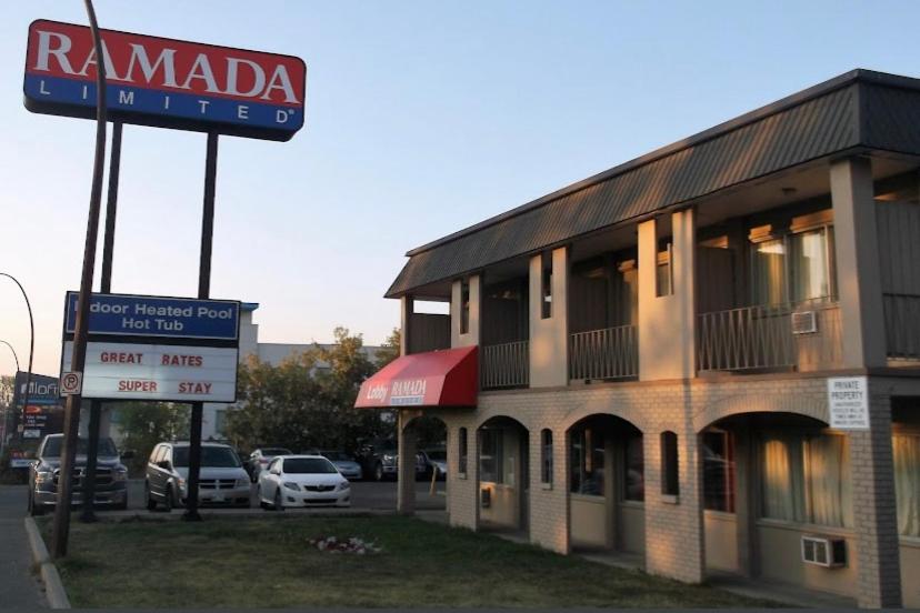 Hotel Ramada Limited YYC Exterior foto