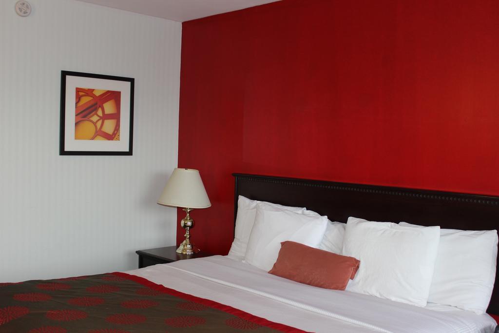 Hotel Ramada Limited YYC Exterior foto