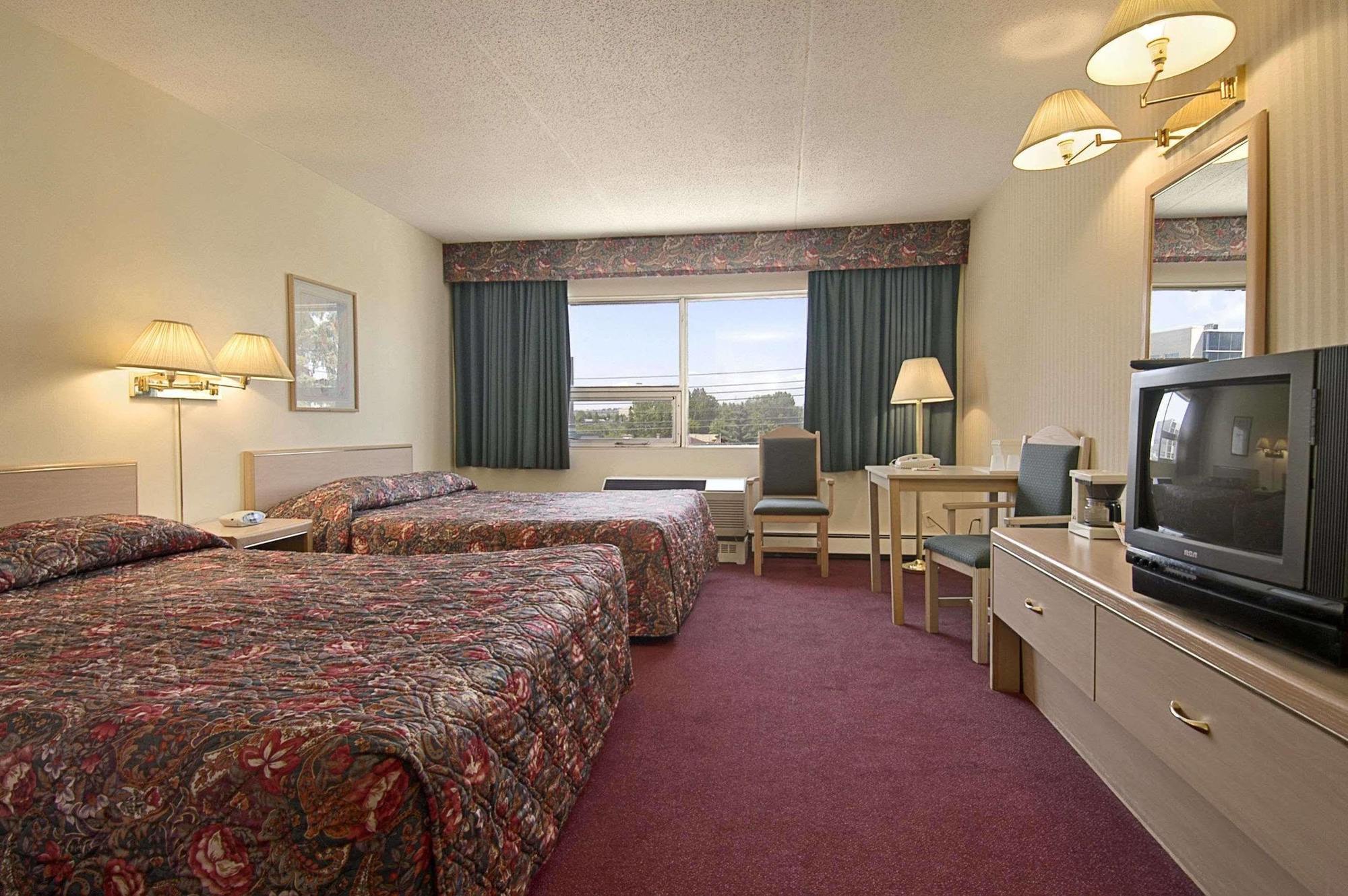 Hotel Ramada Limited YYC Exterior foto